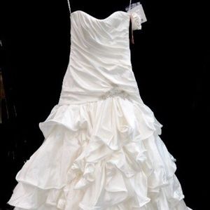 Maggie Sottero Luciana 10 fit flare Wedding Dress